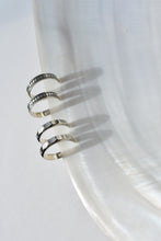Load image into Gallery viewer, mini-hoop / small-earrings